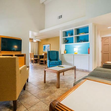 Desert Breezes Resort Palm Desert Bagian luar foto