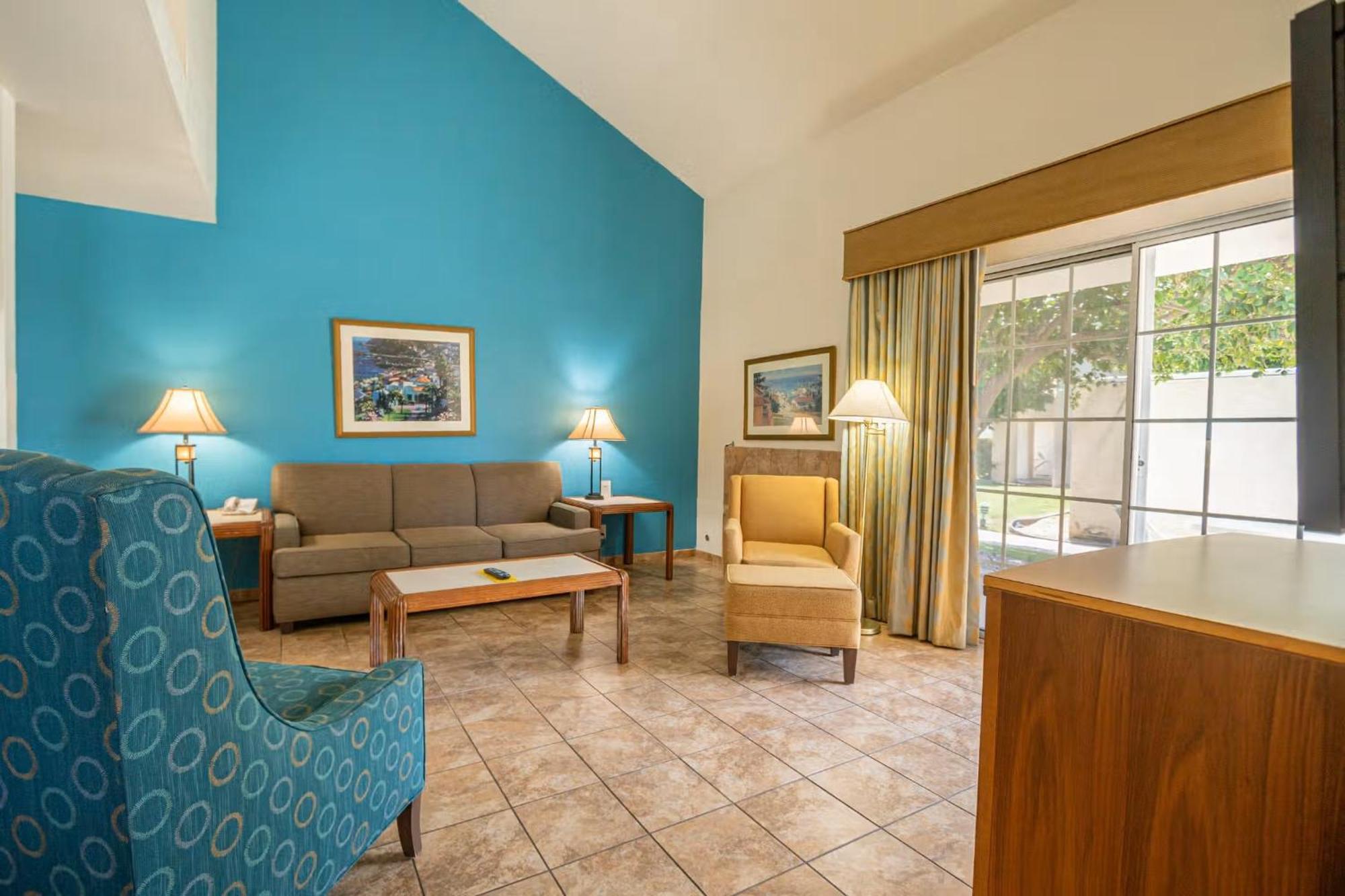 Desert Breezes Resort Palm Desert Bagian luar foto