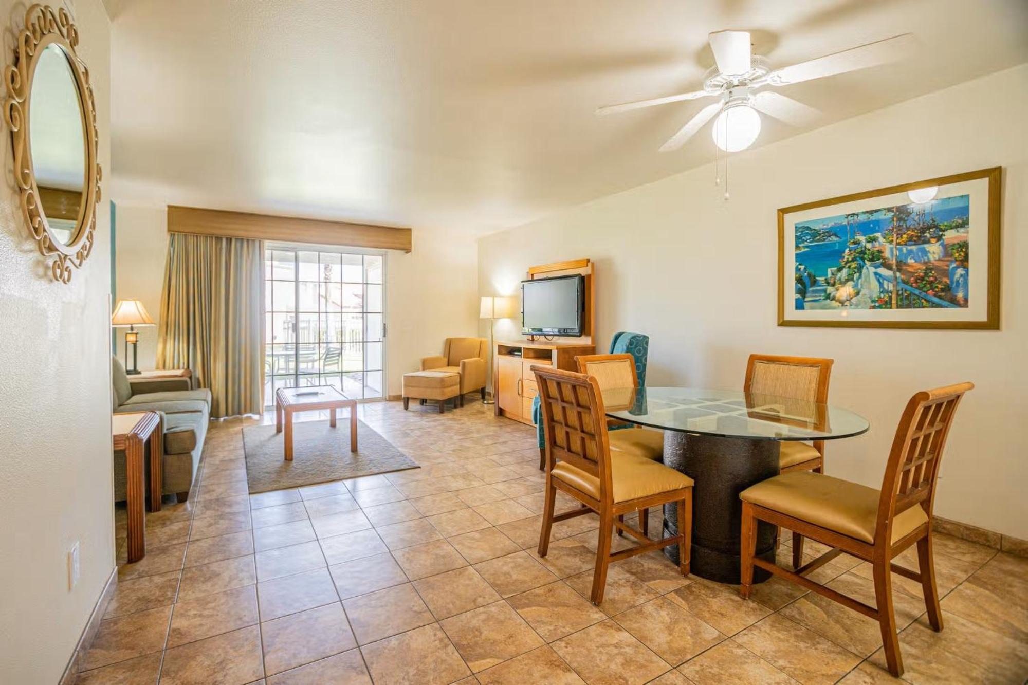 Desert Breezes Resort Palm Desert Bagian luar foto